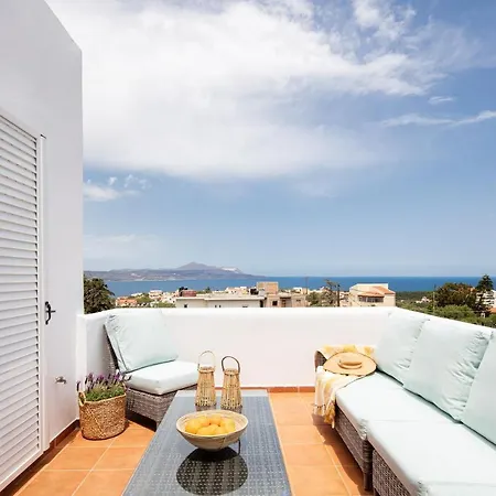 Apartment Plaka Modern