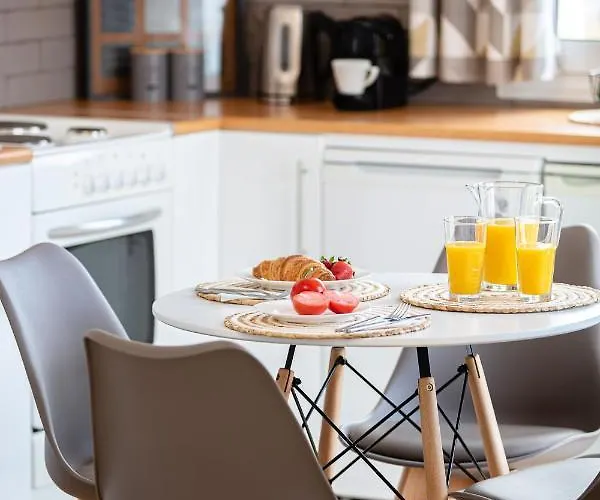 Plaka Modern Appartement *