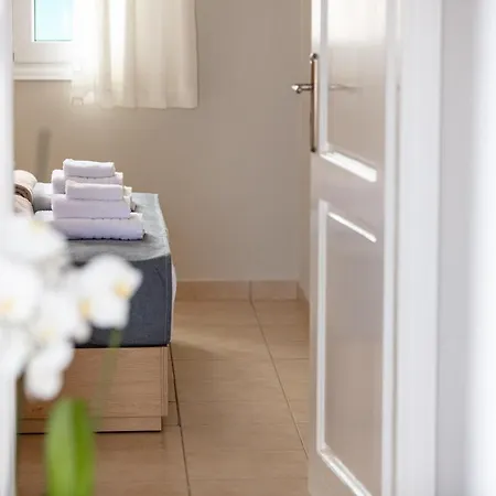 Plaka Modern アパート *