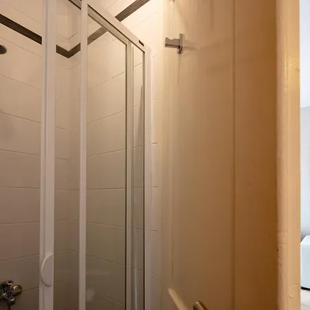 Plaka Modern Appartement